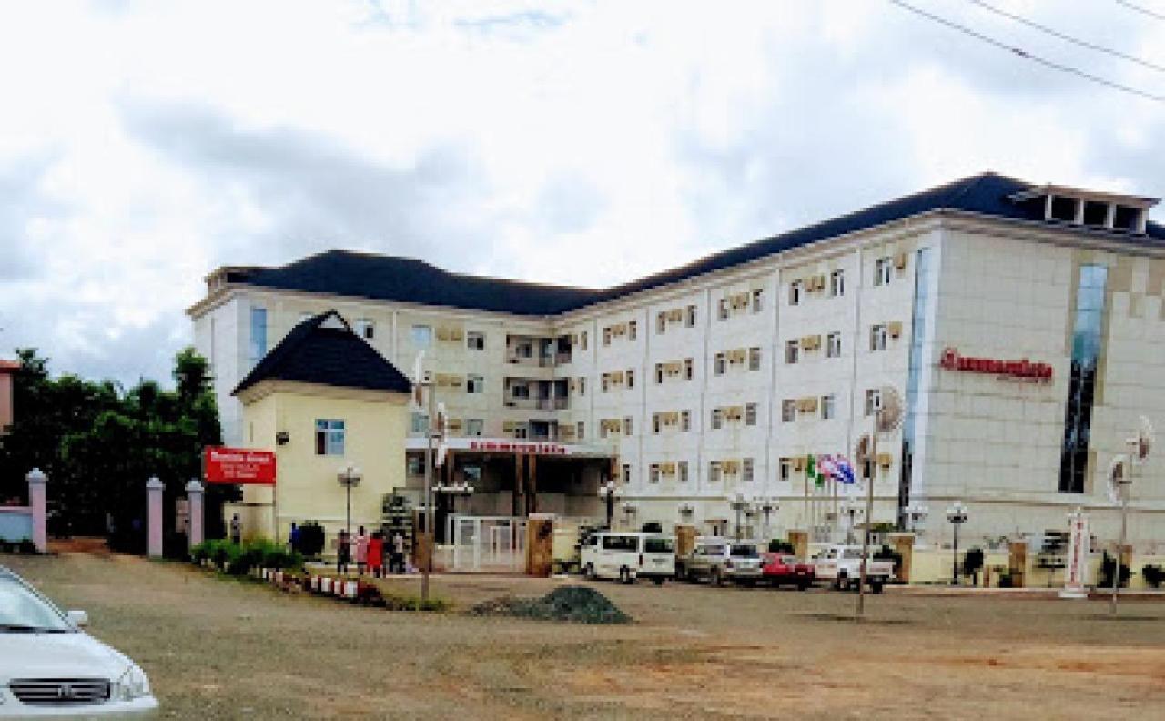 Room In Bb - Immaculate Royal International Hotel Owerri Ngoại thất bức ảnh