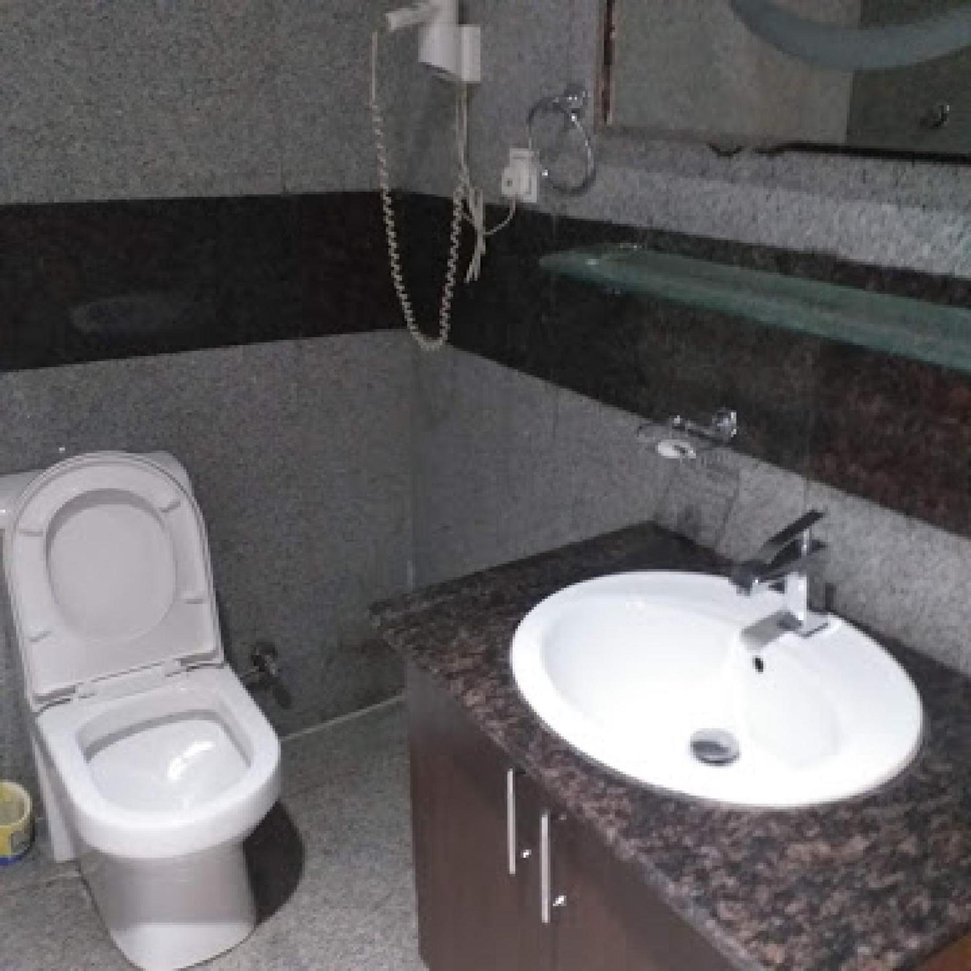 Room In Bb - Immaculate Royal International Hotel Owerri Ngoại thất bức ảnh